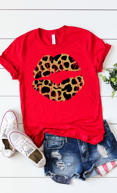 Leopard Lips Tee in Canvas Red