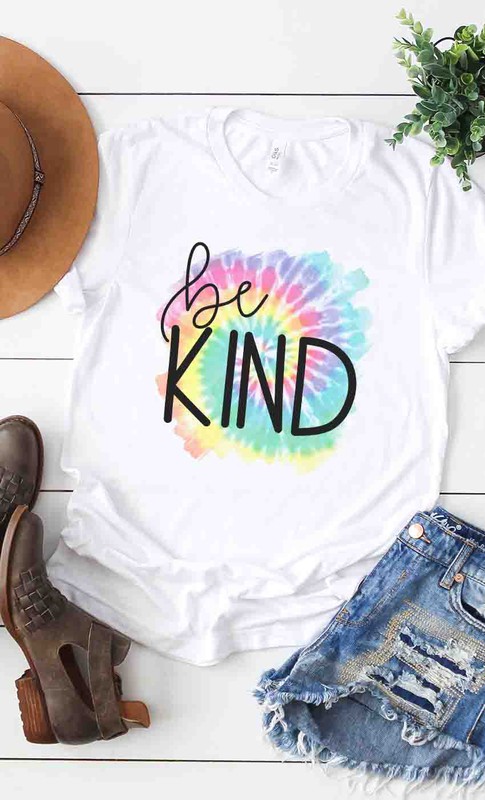 Be Kind Graphic Tee