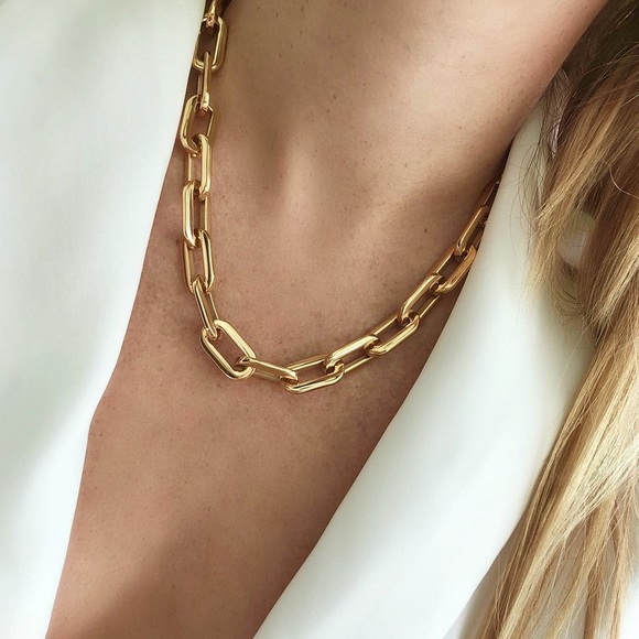 Ellie Vail Gage Oversized Link Necklace