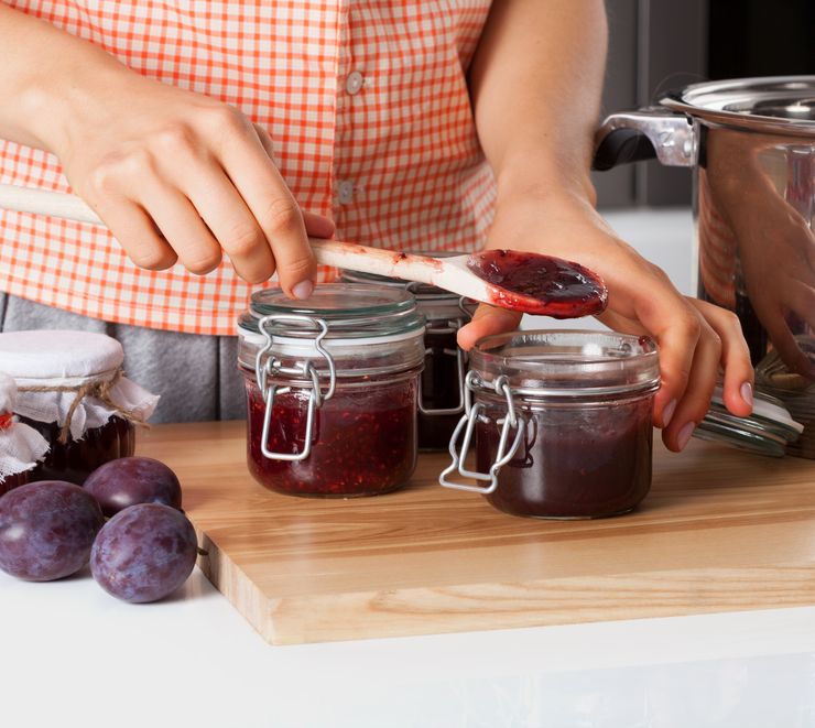 Canning homemade strawberry jam