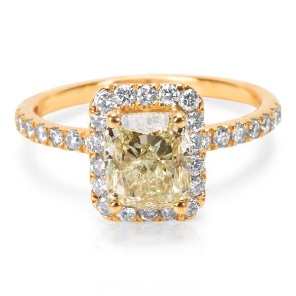 Diamond Halo Engagement Ring in 14k Yellow Gold (2.55 CTW)
