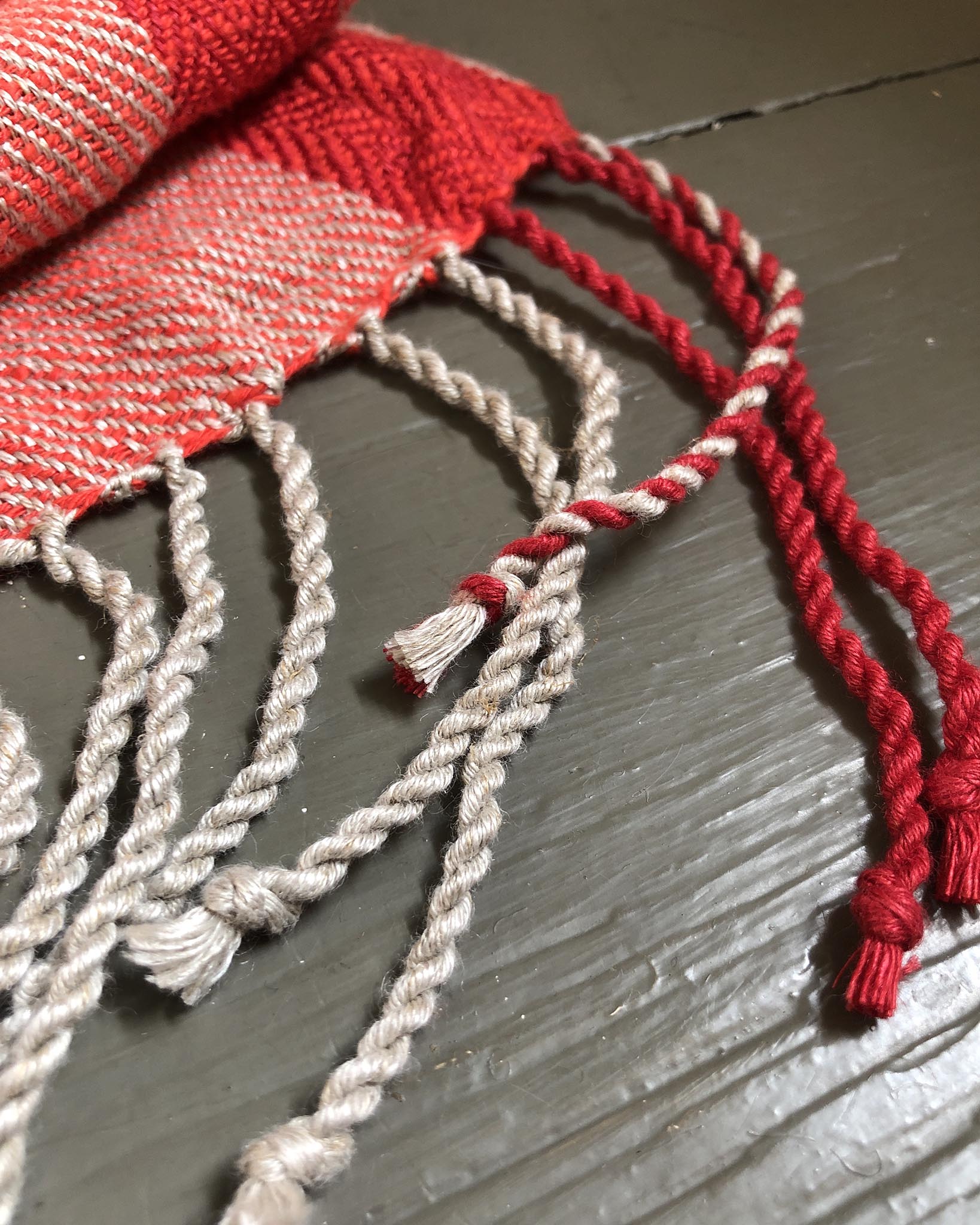 Free Pattern to Weave a Cotton and Linen Spring Scarf 