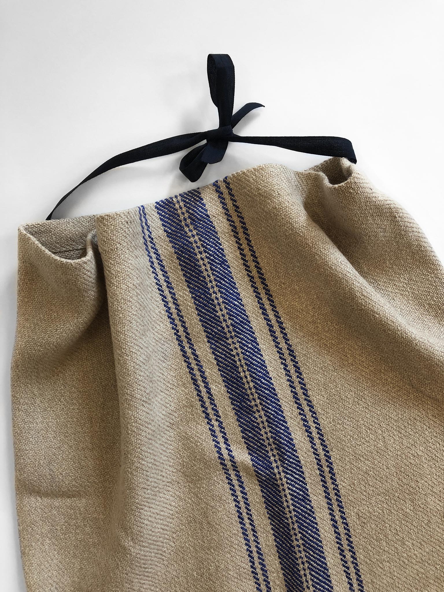 Free Weaving Pattern Handwoven Apron and Towel 