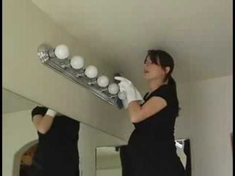 bathroom light fixture cleaning