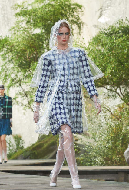chanel outfit from SS18