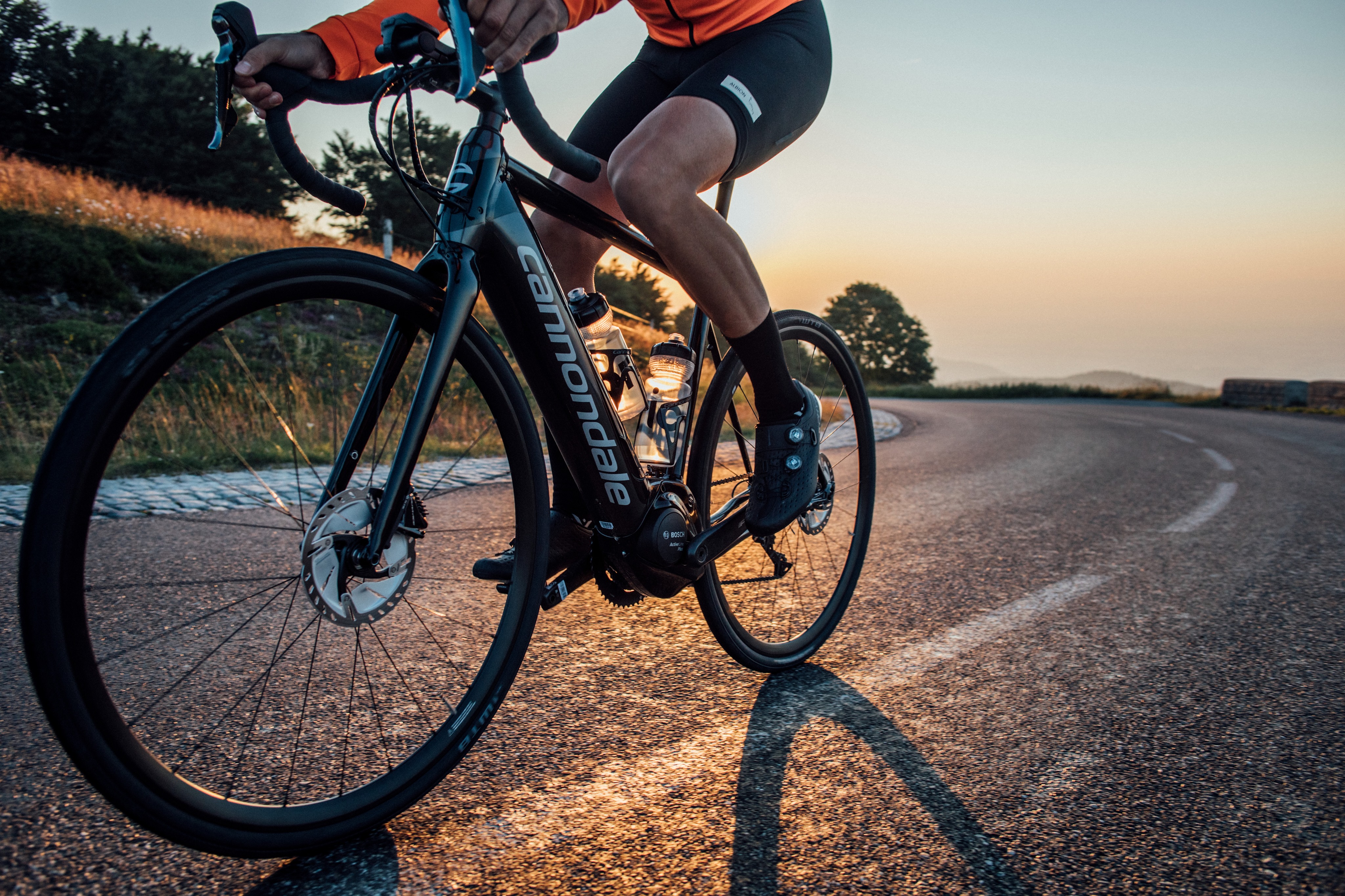 Vélo de route électrique - Le Synapse Neo de Cannondale